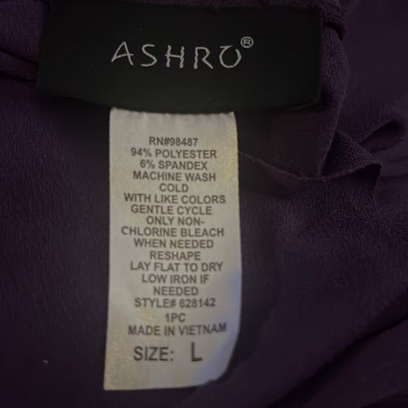 Purple Knot Dress With Side Roughing with Side Animal Print Buttons Size L NWTS - Picture 6 of 6